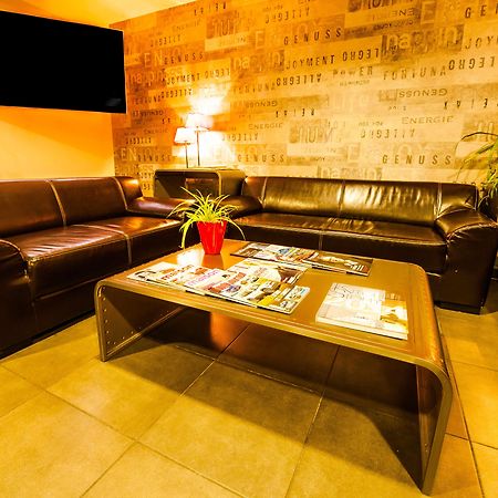 The Originals City, Hotel Les Domes, Perpignan Sud Saleilles Екстериор снимка