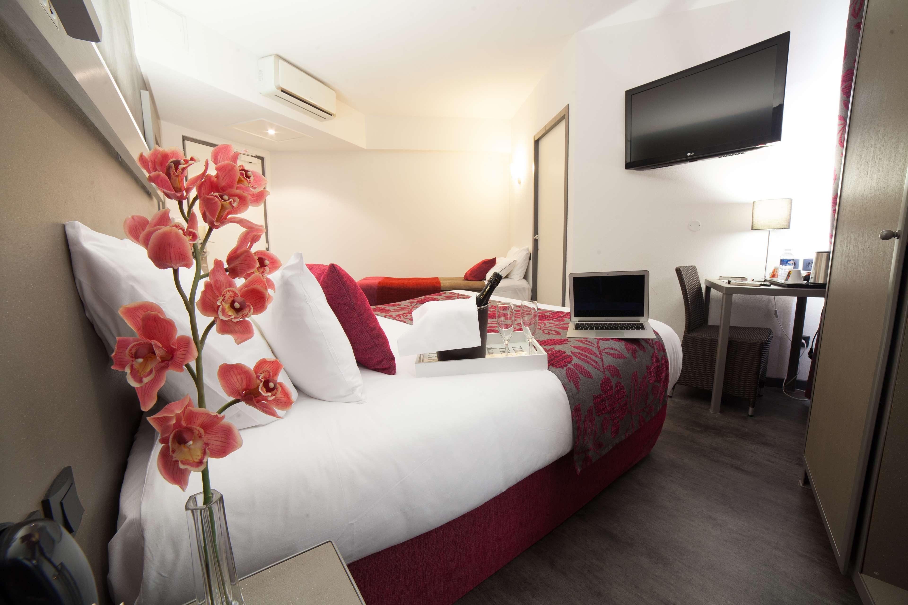 The Originals City, Hotel Les Domes, Perpignan Sud Saleilles Екстериор снимка